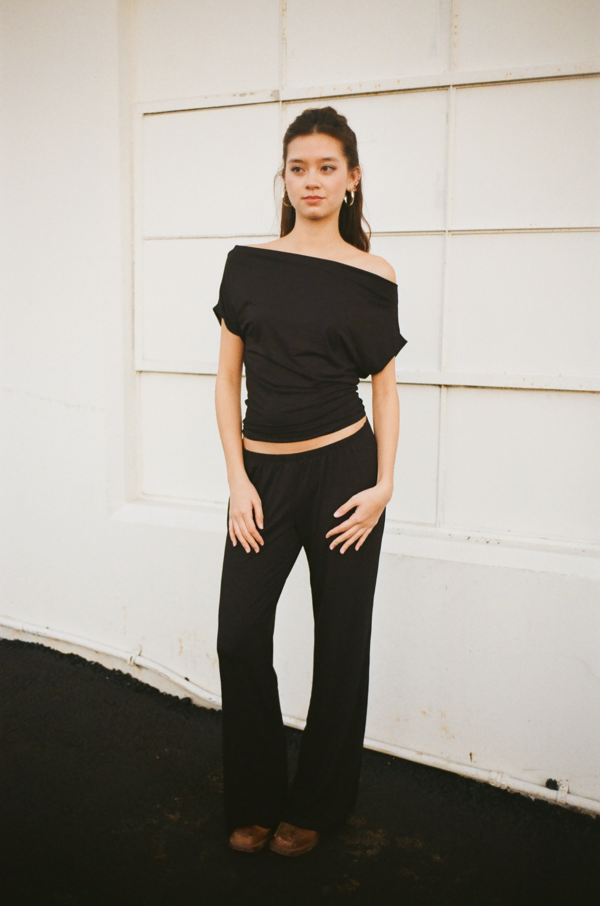 THE GEORGIE PANT — BLACK